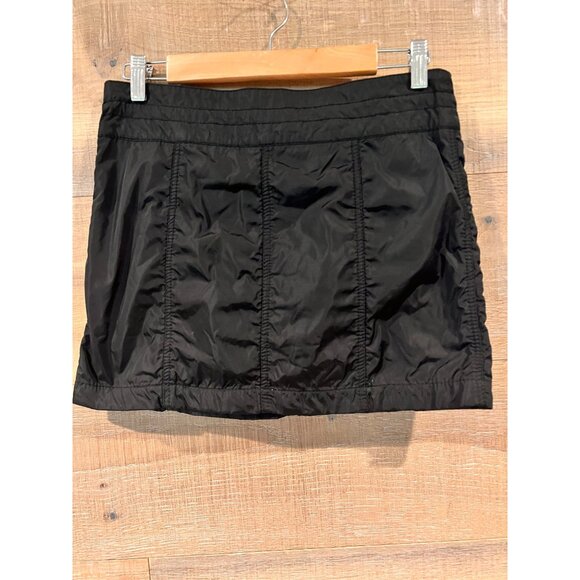 BURBERRY BLACK MINI SKIRT with zipper packets SIZE US 4 - Picture 6 of 9